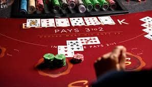 v 200 Live Casino Rooms